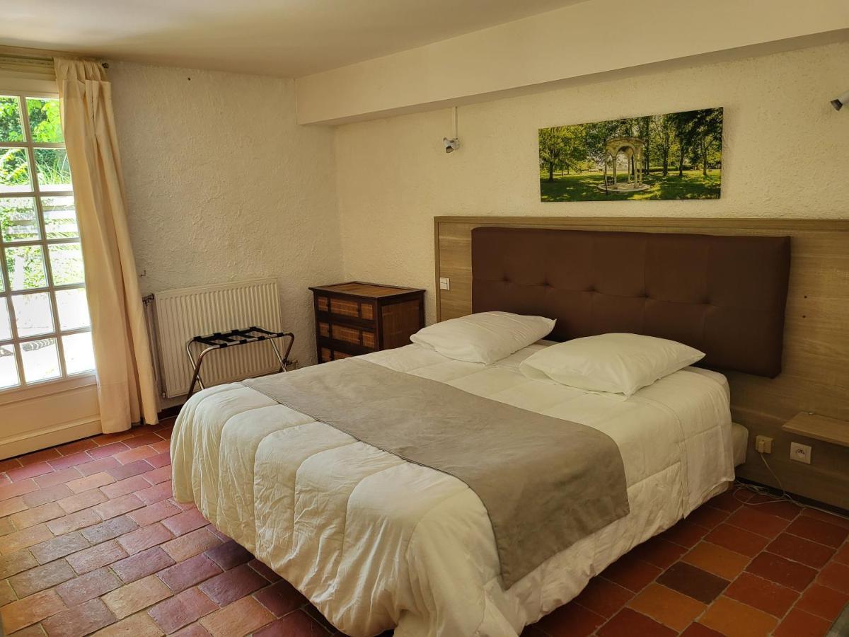 Hotel La Flambee Бержерак Екстериор снимка