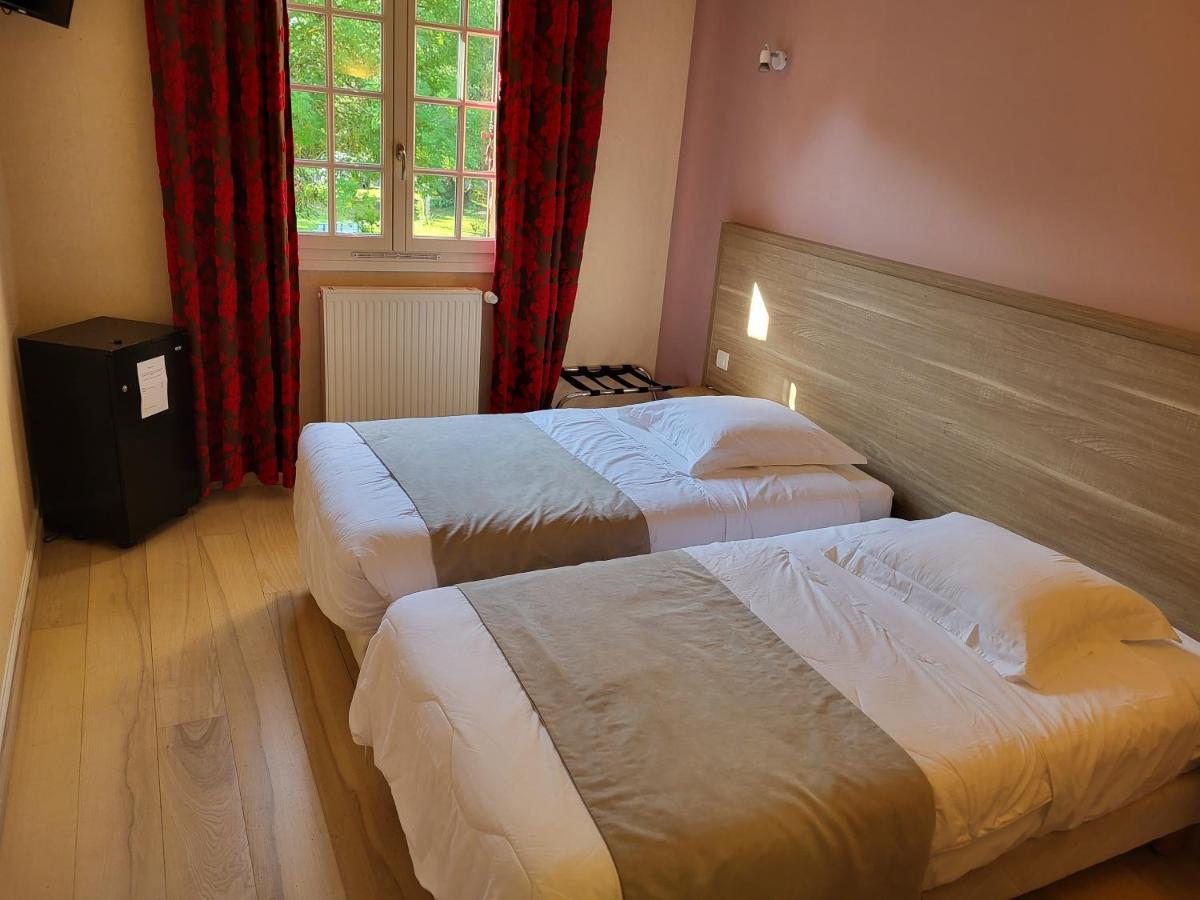 Hotel La Flambee Бержерак Екстериор снимка