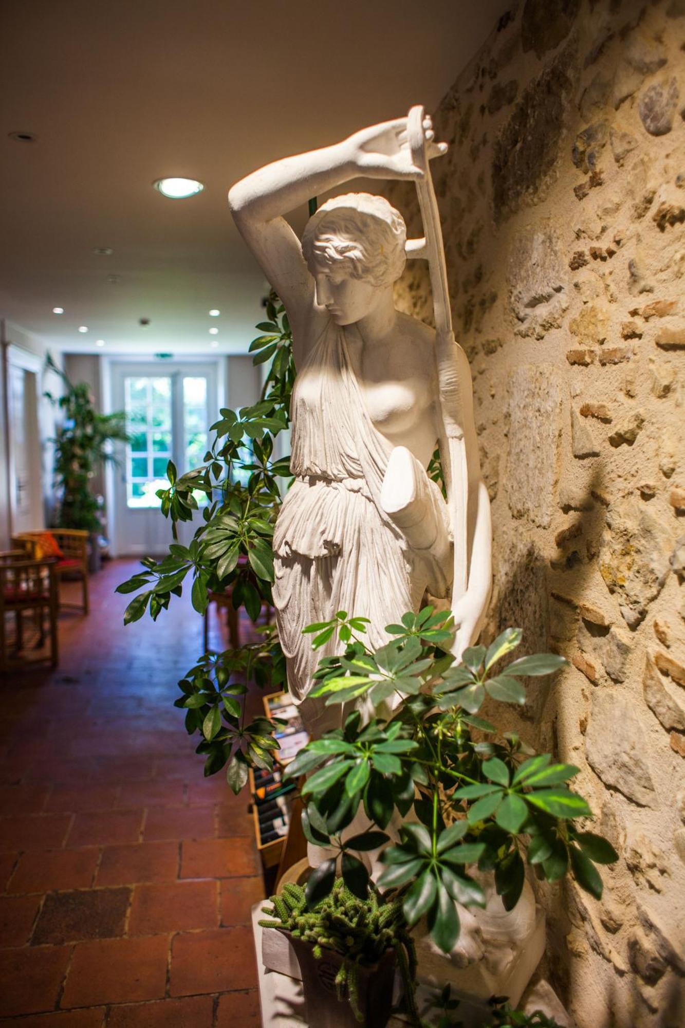 Hotel La Flambee Бержерак Екстериор снимка