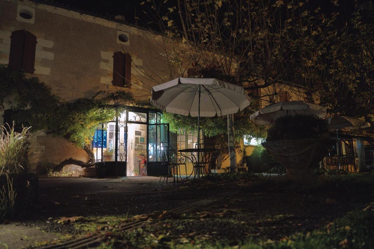 Hotel La Flambee Бержерак Екстериор снимка
